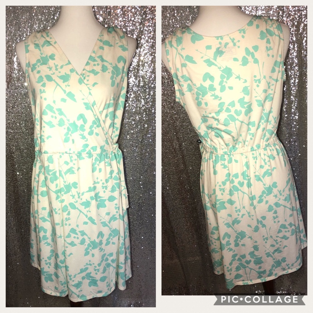 North face wrap up dress